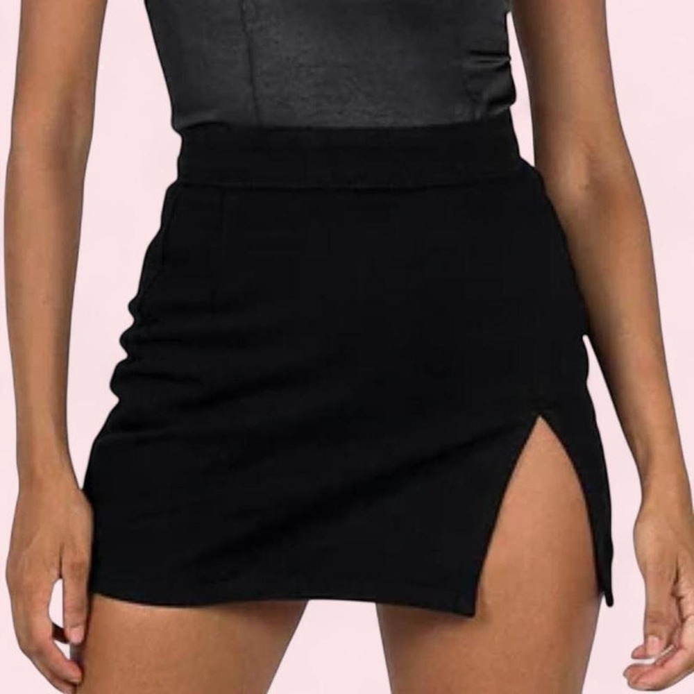Lioness Black Denim Mini Skirt w/ Slit & Zipper Detail — Size M